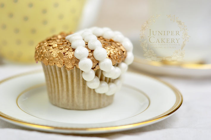 Couture gold sequin and pearl cupcake how-to tutorial