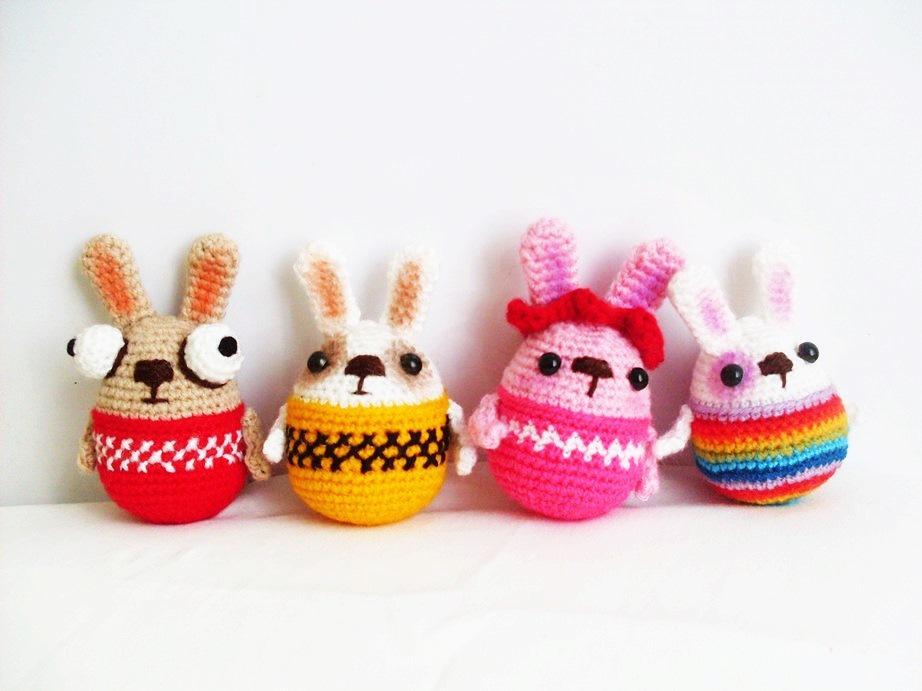 easter bunny amigurumi