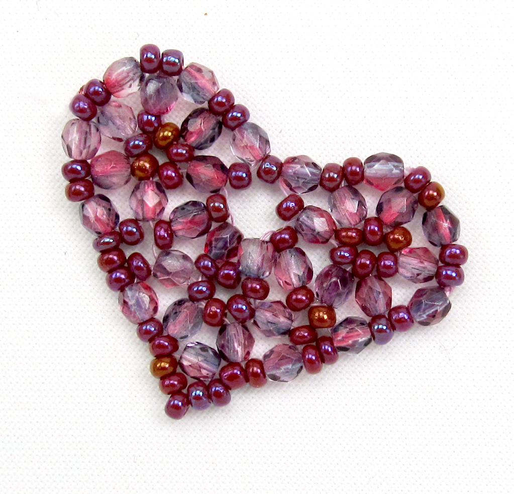 Free Beaded Heart tutorial