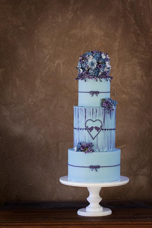 Purple and blue blooms cake by Bluprint member Sweet and Cake