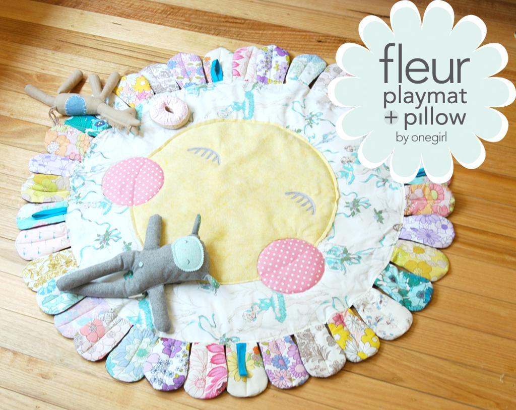 full_5255_17522_onegirlfleurplaymatpillow_3