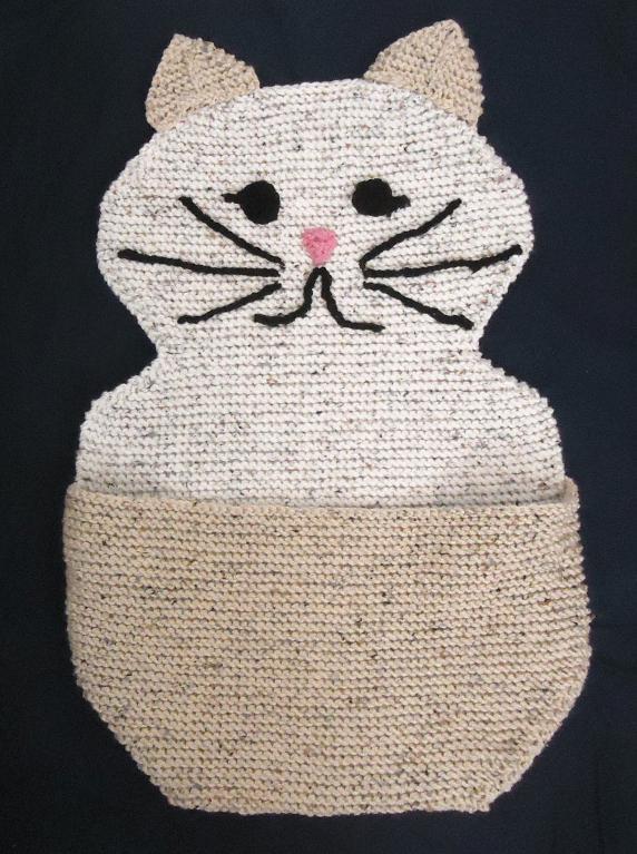 Hide and Sleep Blanket for Pets knitting pattern