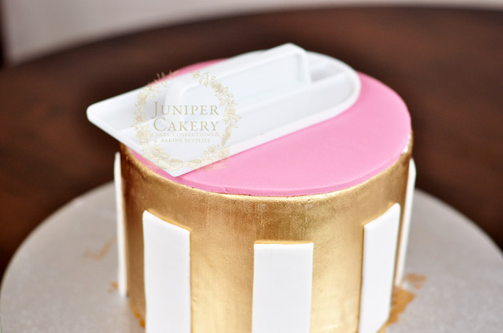 Hat box cake how-to by Juniper Cakery