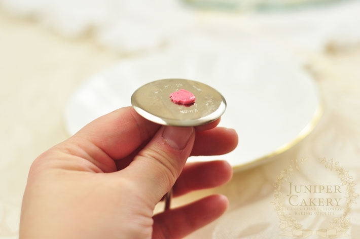 Mini rosette cookie tutorial by Juniper Cakery