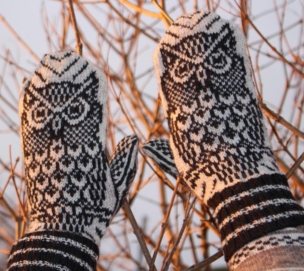 Night Owl Mittens knitting kit