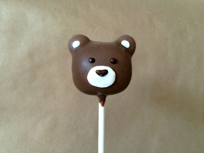 Bear cake pops