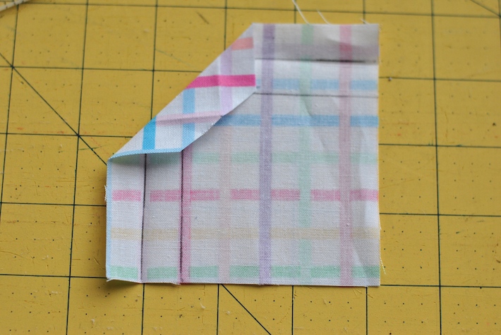 Mitered Corner Napkin Tutorial