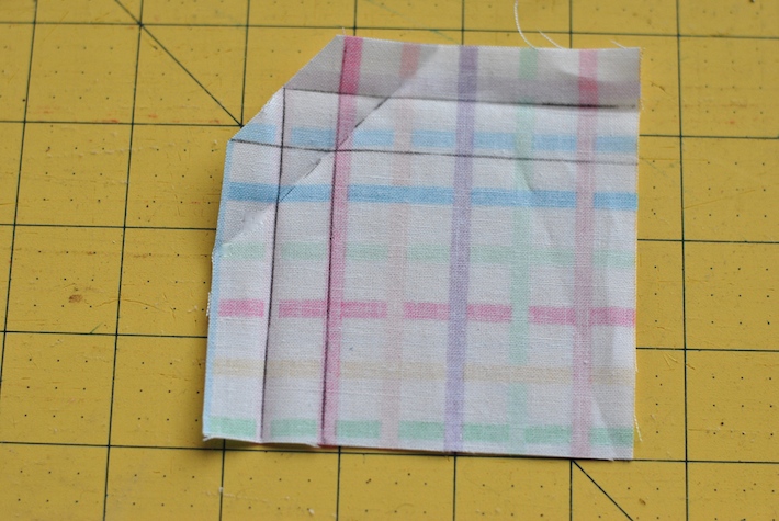 Mitered Corner Napkin Tutorial