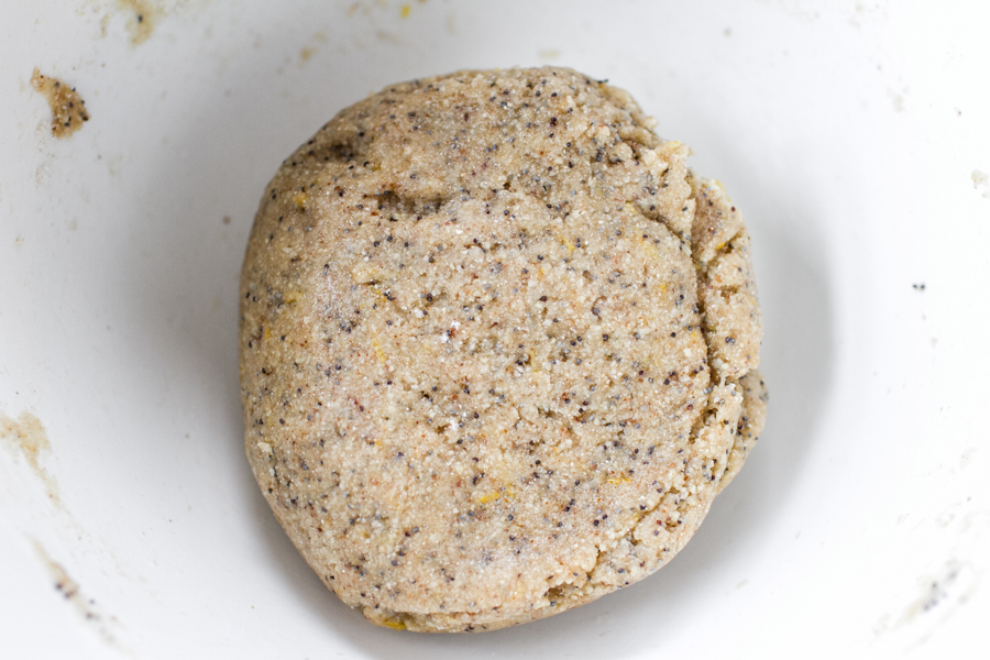 Easy Lemon Poppy Seed Cookies