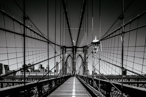 Brooklyn Bridge in black and white