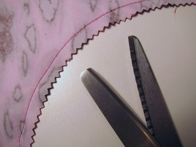 pinking shears