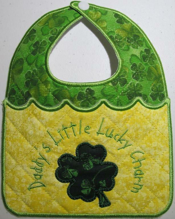 ITH Baby Bib Daddys Little Lucky Charm