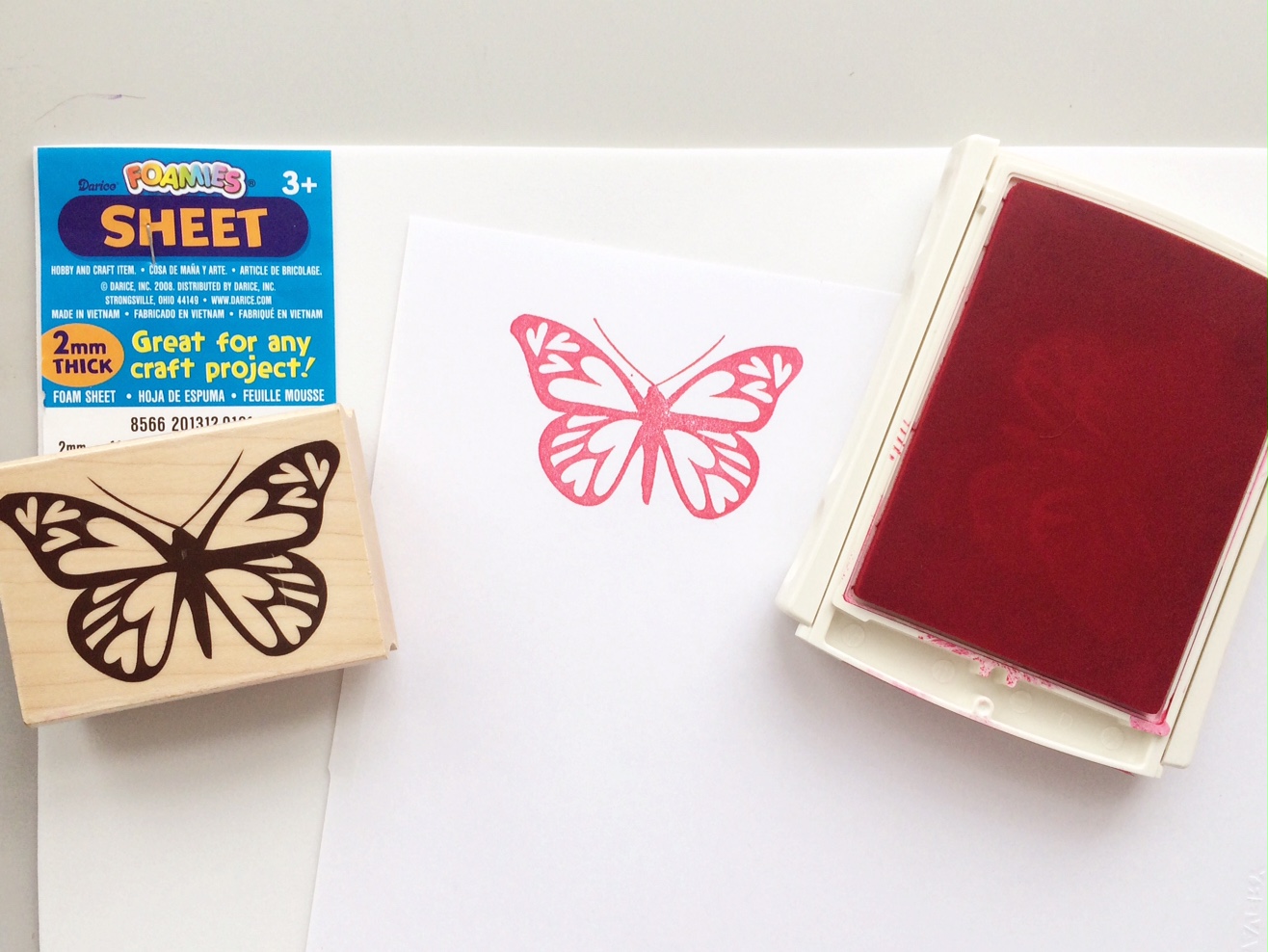 Paper crafting hacks: stamping on foam pad