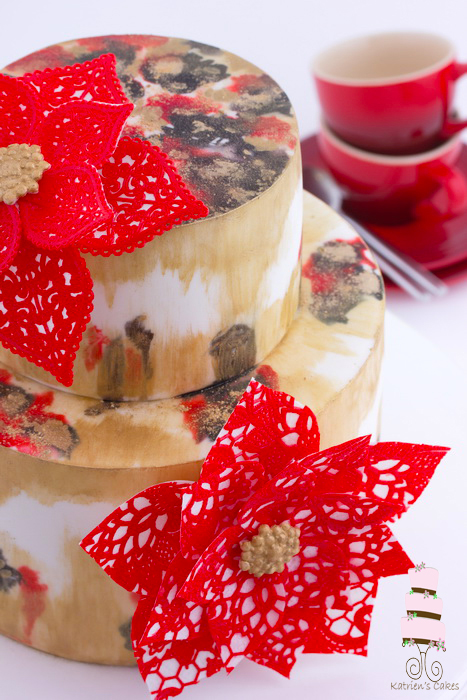 Lace flowers cake