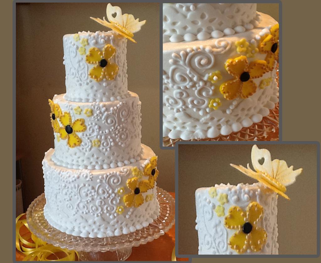 Piped Scroll Wedding Cake Via Julieski
