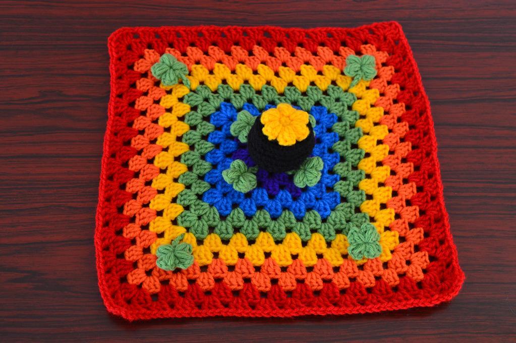 crochet rainbow baby blanket