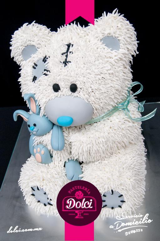 Adorably teddy cake by Bluprint member Dolci Pasteleria