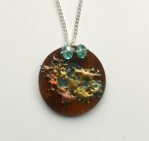 Copper Splash Wood and Crystal Necklace