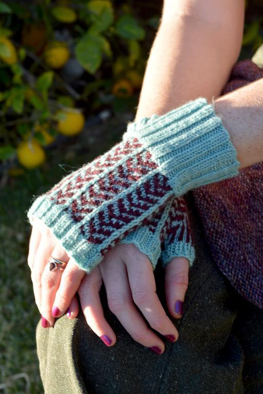 Nimble Fingers Fingerless Gloves