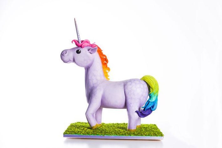 Unicorn cake by Bluprint instructor Kaysie Lackey