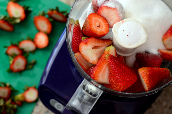 Making a Strawberry Puree