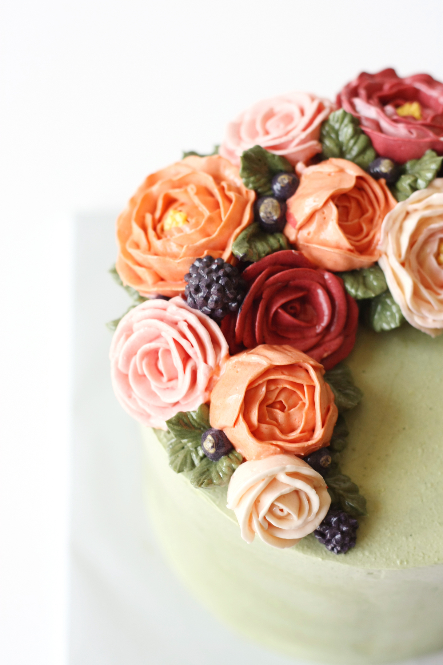 Layered Buttercream Florals by Liz Shim | Erin Gardner | Bluprint