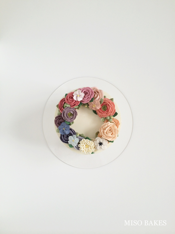 Piped Buttercream Flowers by Miso Bakes | Erin Gardner | Bluprint