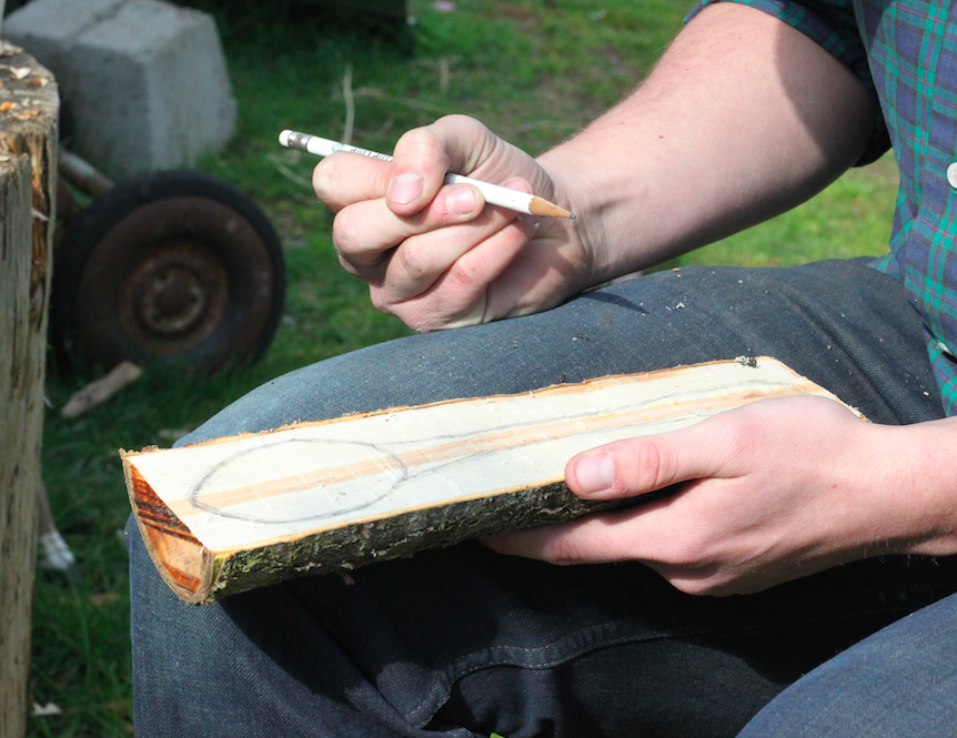 Design your spoon by drawing an outline on the piece