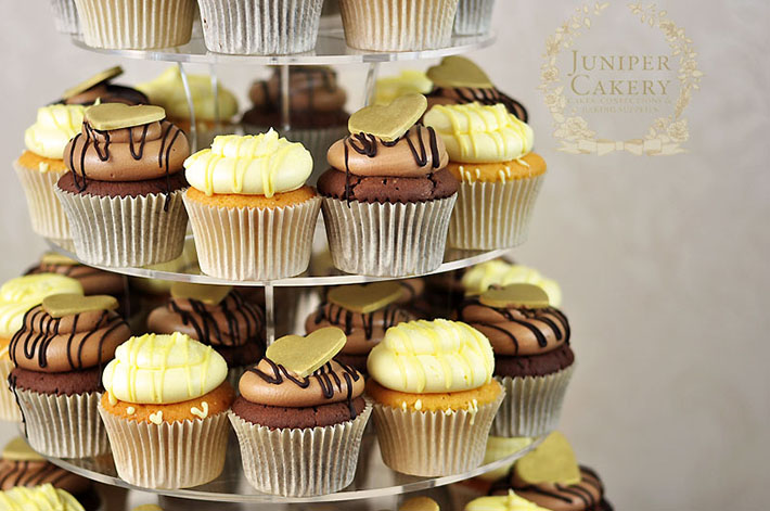Creating lots of cupcakes? Save time and mess by piping out your cupcake batter!