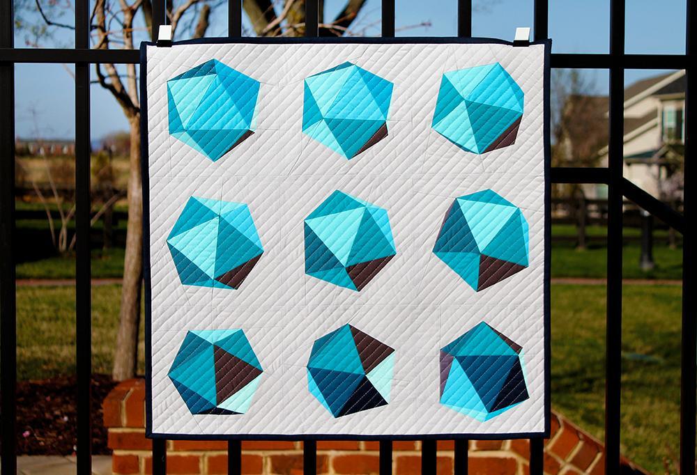 Spinning Icosahedron Mini Quilt