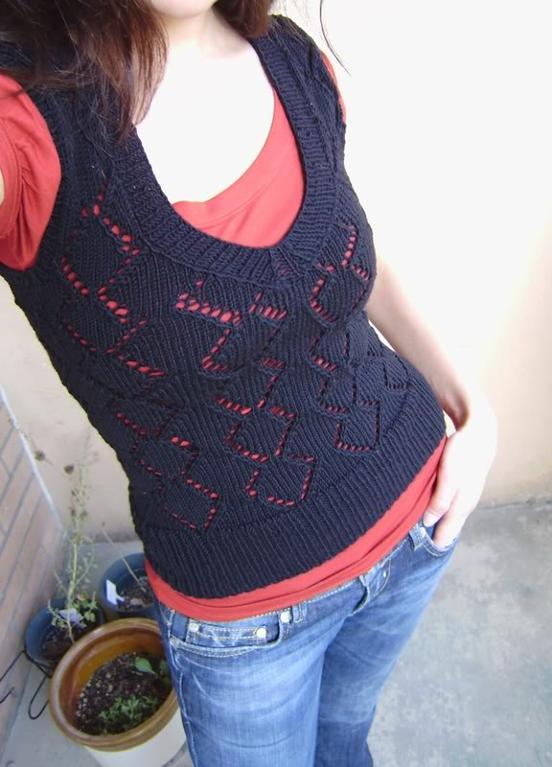 Sexy Vesty free knitting pattern