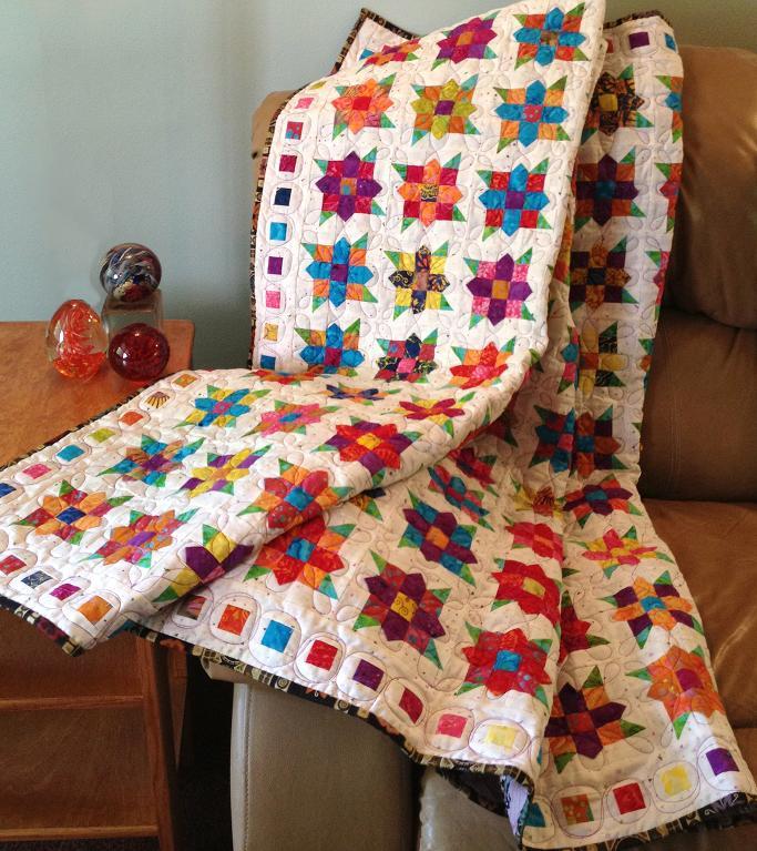 full_7694_72428_FlowersSquaredQuilt528_3