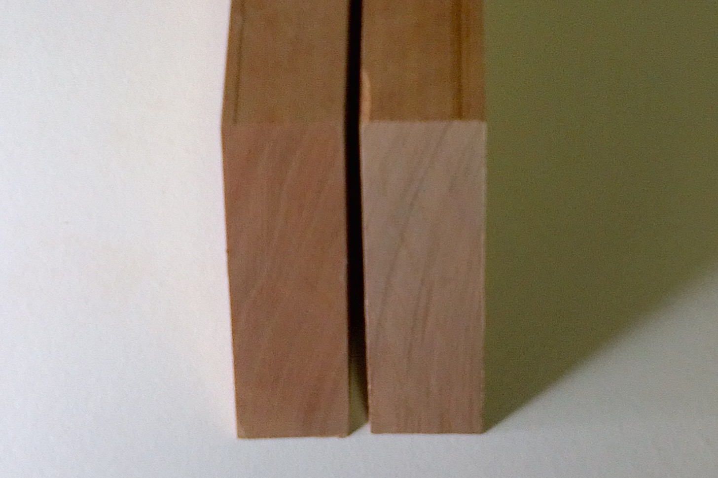 Cut Perfect Miter Joints in 3 Steps