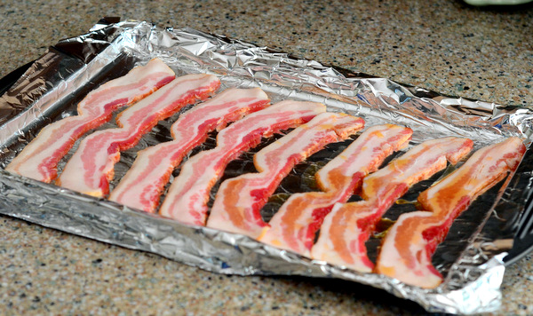 How to Make Bacon in the Oven