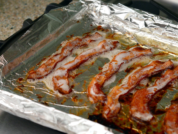 How to Make Bacon in the Oven