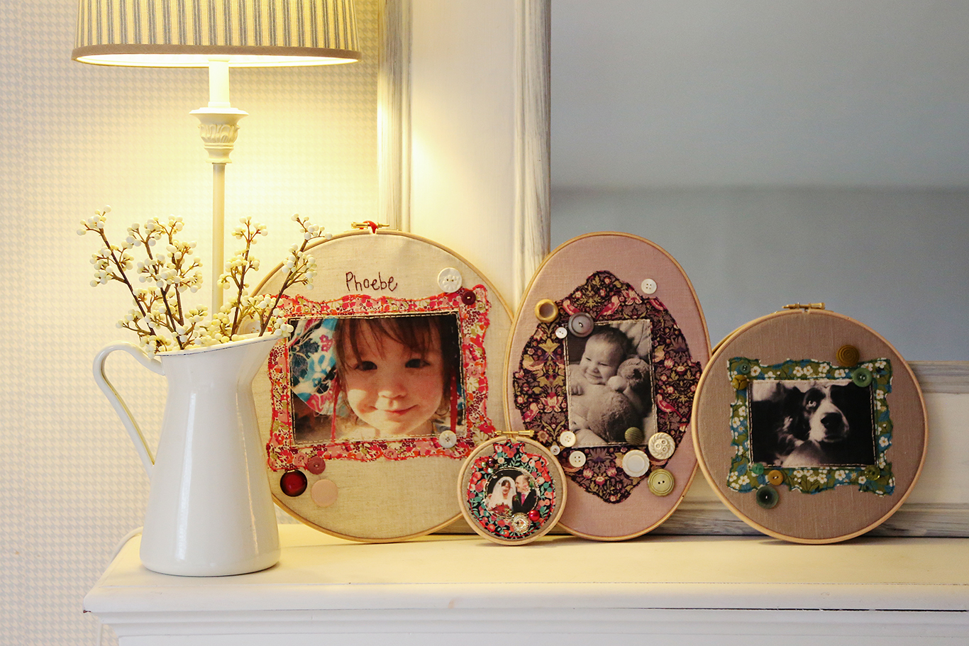 A beautful fabric photo frame with a fabric photo by Marna Lunt