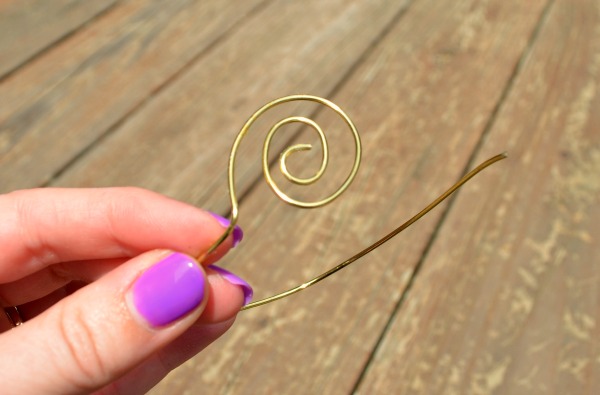 Bending a Wire Bracelet