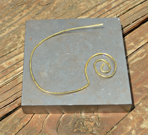 Creating a Hammered Wire Bracelet