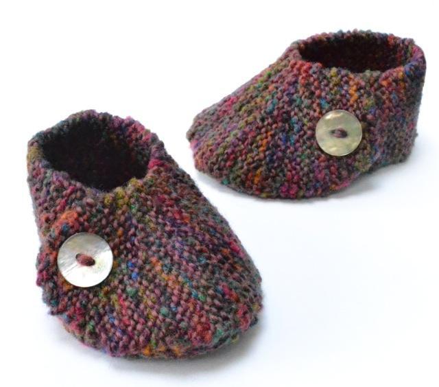 Wrap Over Baby Shoe Knitting Pattern