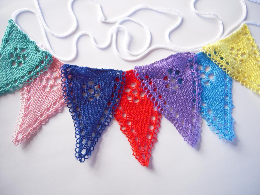 Bunting knitting pattern