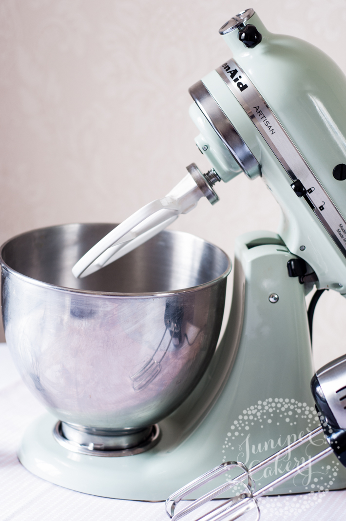 Pros and cons of stand mixers