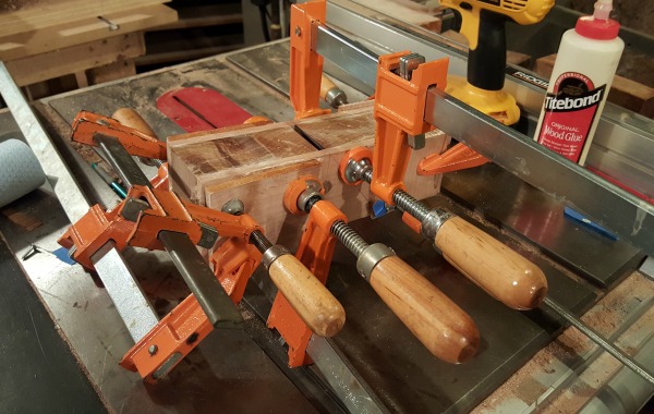 plane in clamps