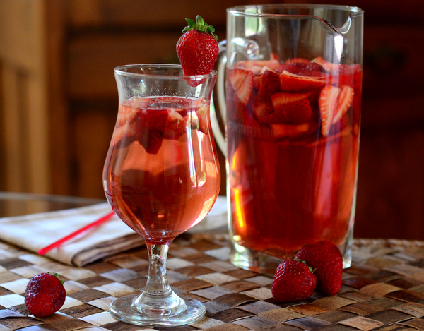 Strawberry Sangria Recipe