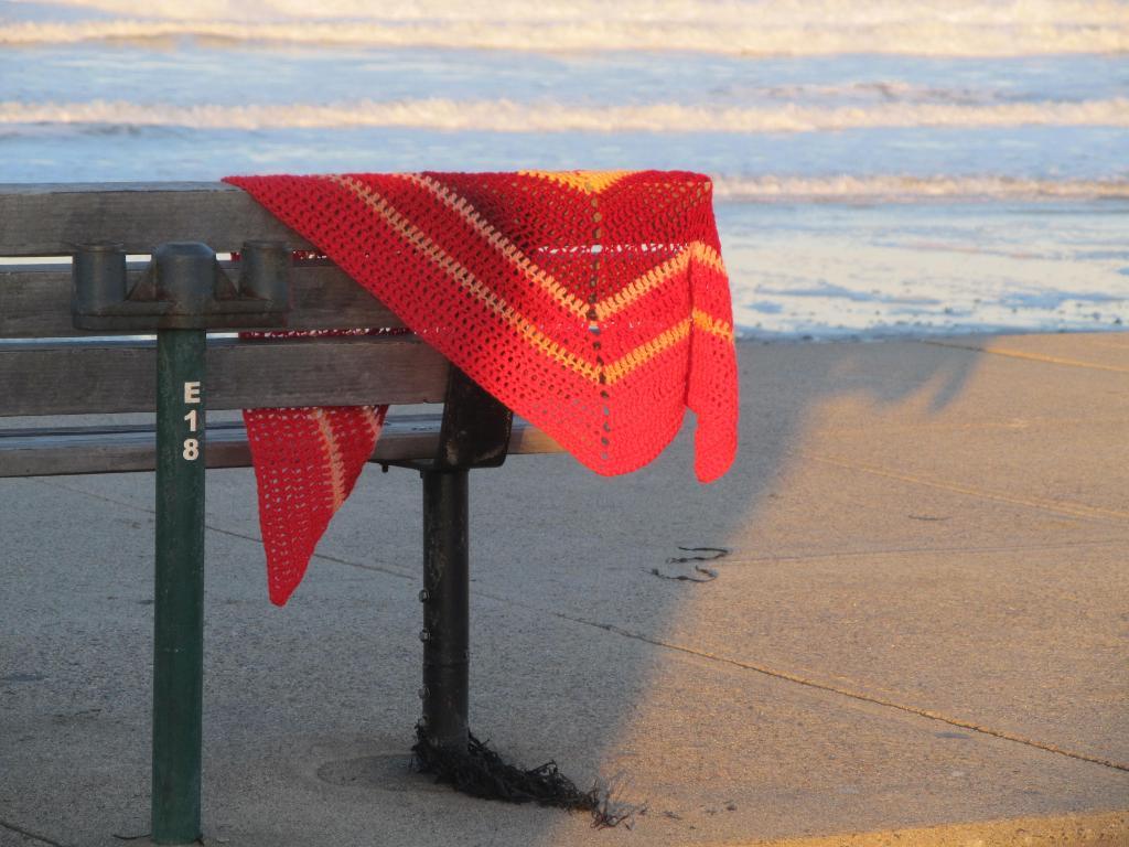 crochet triangles shawl