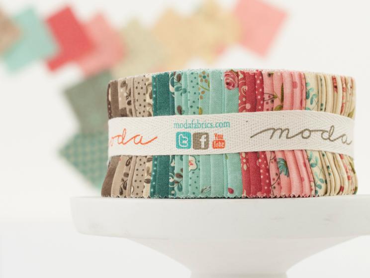 Moda Rambling Roses Jelly Roll