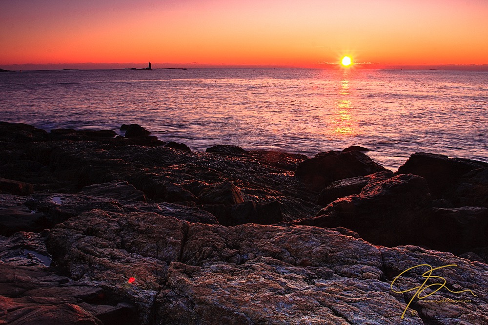 shorefront photo with minimal lens flare