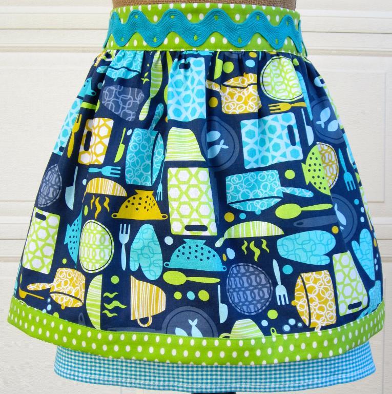 Anna's Terry Cloth Kitchen Towel Apron