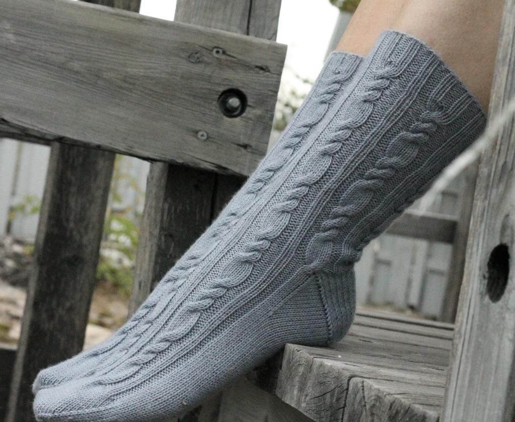 Ocean Mist Socks Knitting Pattern