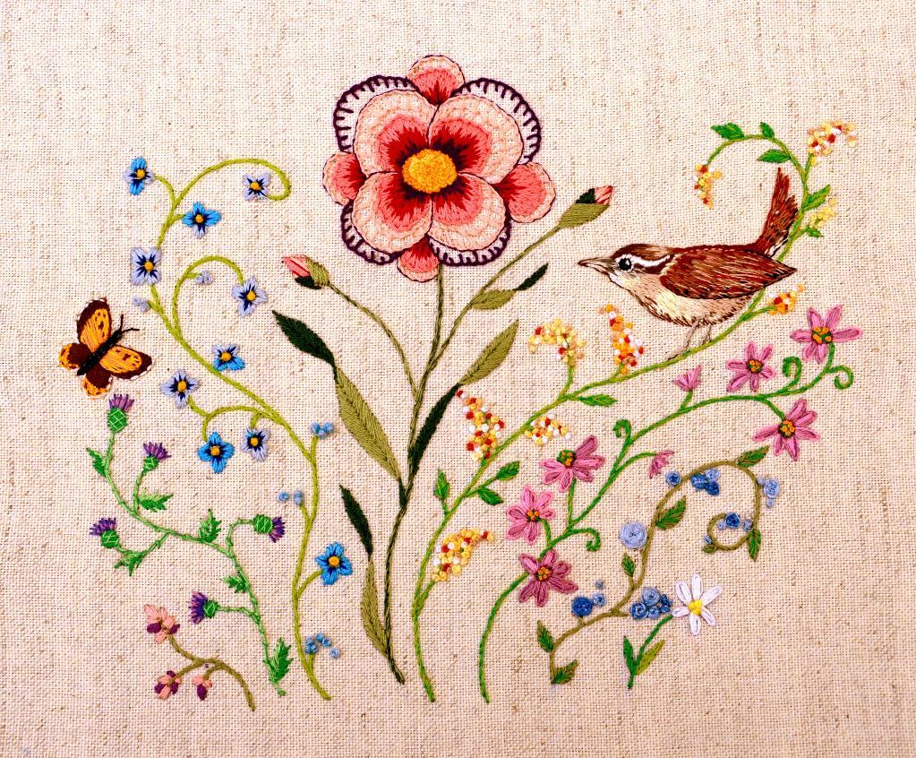 Stunning floral embroidery by craftsy member Beadseller