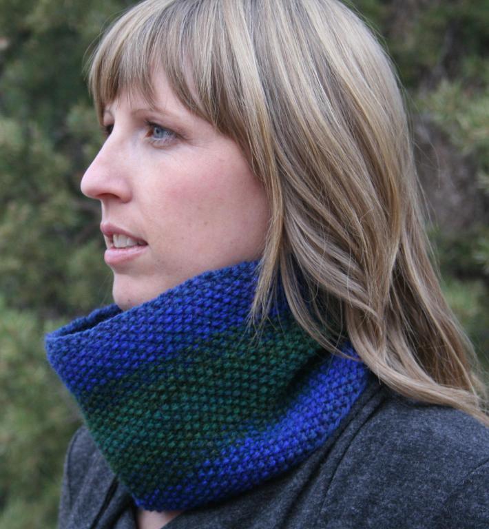 Ombre Cowl Knitting Pattern